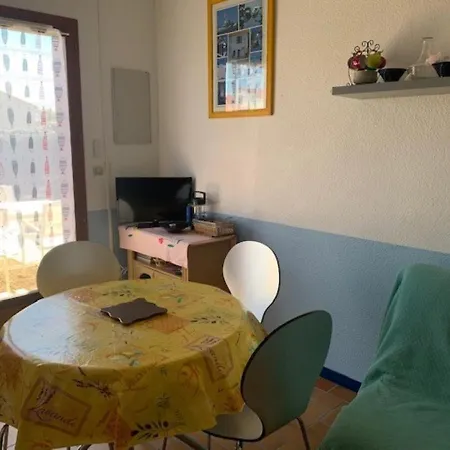 Hébergement de vacances Maison Brem, 2 Pièces, 4 Personnes - Fr-1-231-168