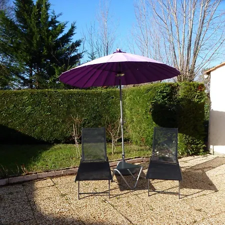 Maison Brem, 2 Pièces, 4 Personnes - Fr-1-231-168 Hébergement de vacances *