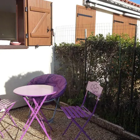 Hébergement de vacances Maison Brem, 2 Pièces, 4 Personnes - Fr-1-231-168 Saint-Martin-de-Brem